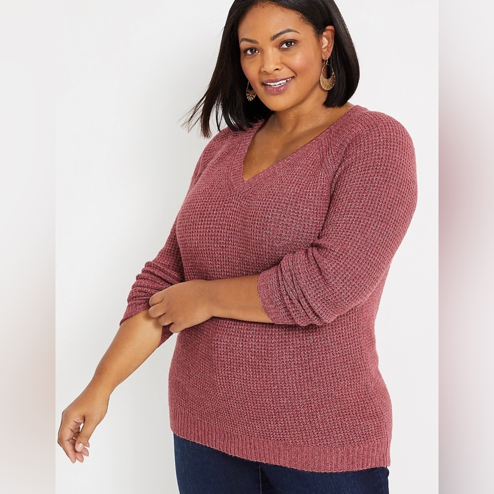 Maurice’s long sleeve waffle v-neck sweater size 2X